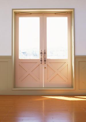 絵画購入ガイド: 自宅を彩るアート作品の選び方と選定のポイント