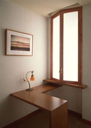 寒い冬に欠かせない、薪ストーブ